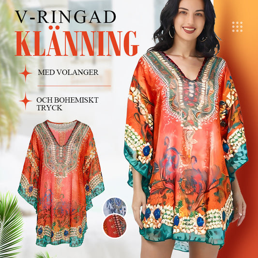 V-ringad Klänning med Volanger och Bohemiskt Tryck