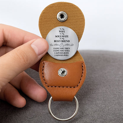 To My Wife Soulmate And Best Friend Holding Hands With Heart - Personalized Custom Pocket Hug - WIF064_HTOK