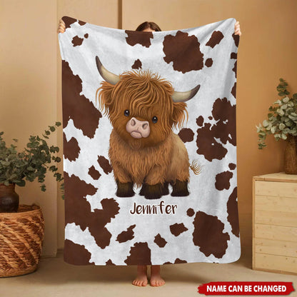 Cute Fluffy Highland Cow Personalized Blanket - Custom Name Cozy Farmhouse Decor Gift for Kids & Adults