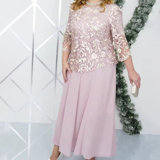 Plusstorlek Swing Klänning Set med Broderat Överdrag