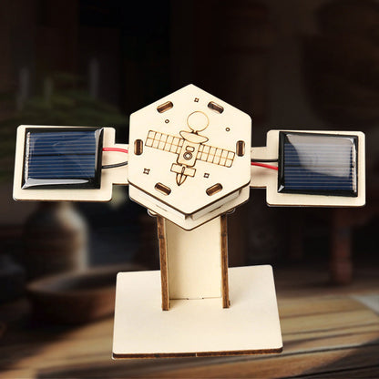 🚀Kreativa modeller av artificiella satelliter i rymden🌍